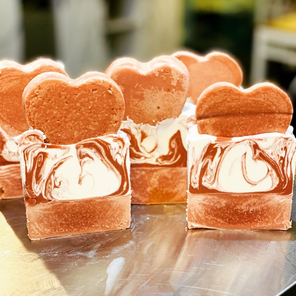 Love Spell Essential Oil Goat Milk & Cream Lather - Picture 2 of 2